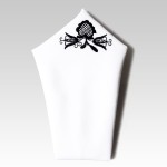 Poszetka folk biała, haft kaszubski czarny