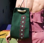 Worek na plecy zielony haft włodawski różowy