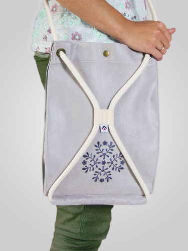 Torebka z haftem krakowskim