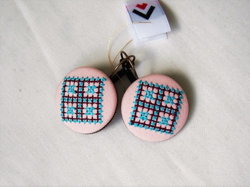 Kolczyki z haftem kieleckim