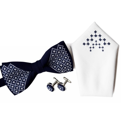 Zestaw z haftem kieleckim