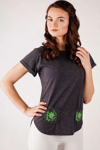 T-shirt grafitowy z haftem górnośląskim
