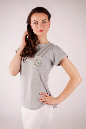 T-shirt szary z haftem kurpiowskim