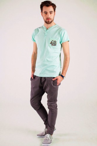 T-shirt miętowy z haftem hrubieszowskim