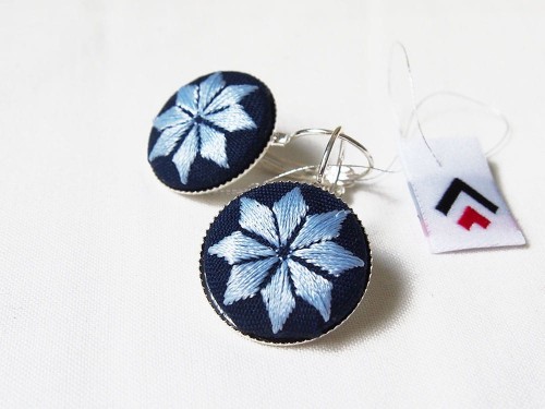 Kolczyki granatowe haft włodawski