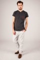 T-shirt grafitowy z haftem kaszubskim