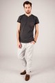 T-shirt grafitowy z haftem opoczyńskim