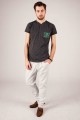 T-shirt grafitowy z haftem krakowskim