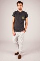 T-shirt grafitowy z haftem hrubieszowskim