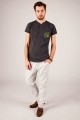 T-shirt grafitowy z haftem warmińskim